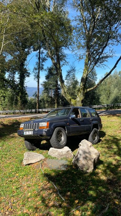 Jeep Cherokee 2.5