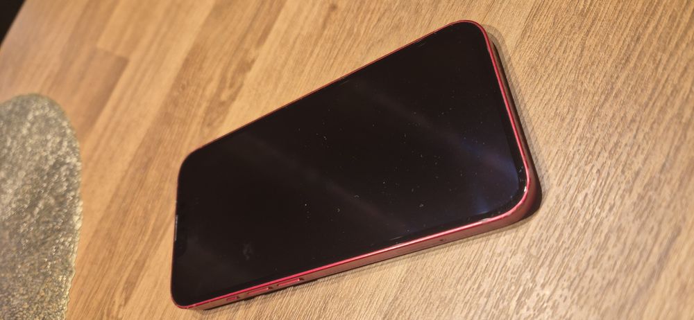 iPhone 13 128gb czerwony