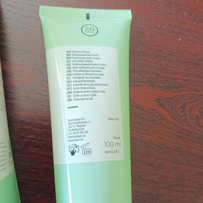 26* Galaretka do oczyszczania twarzy 100 ml