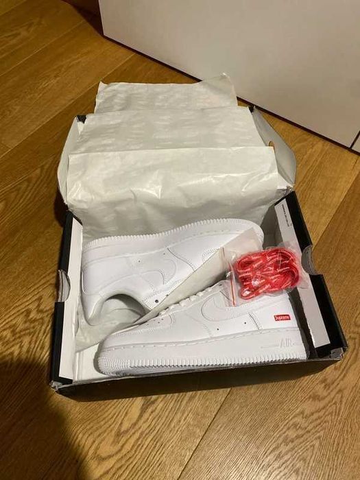 Nike_Air_Force_1_Low_Supreme_Biały Rozmiar 40