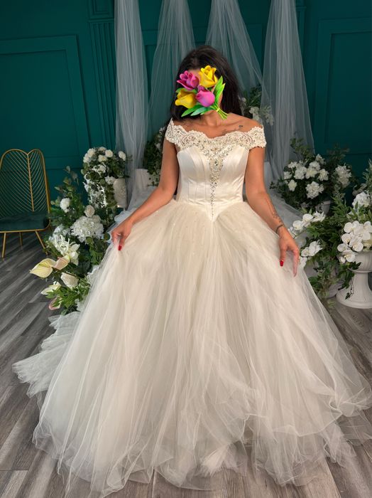 Весільна сукня !!!