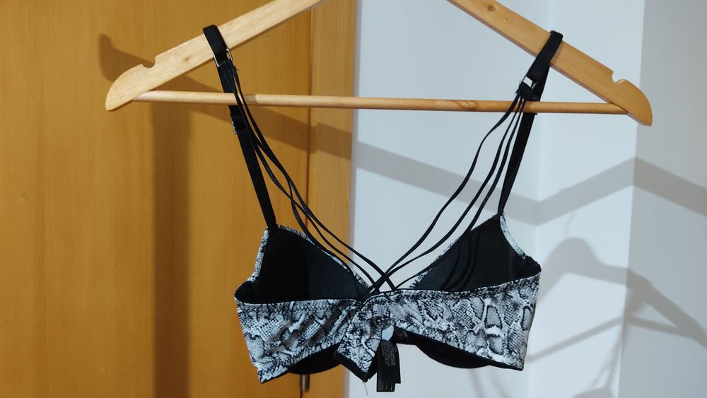 Vendo roupas - 3€ cada