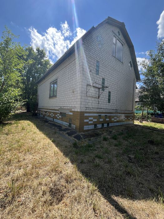 Капітальна дача біля Дніпра, 35 км від Черкас