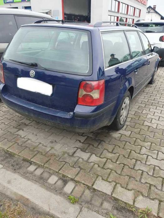 Volkswagen Passat B5 1.9 tdi 130 KM silnik przeznaczony na części