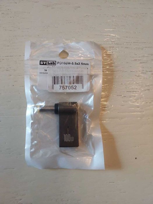 Перехідник STLab PD100W-5.5x2.5mm для заряджання ноутбуку