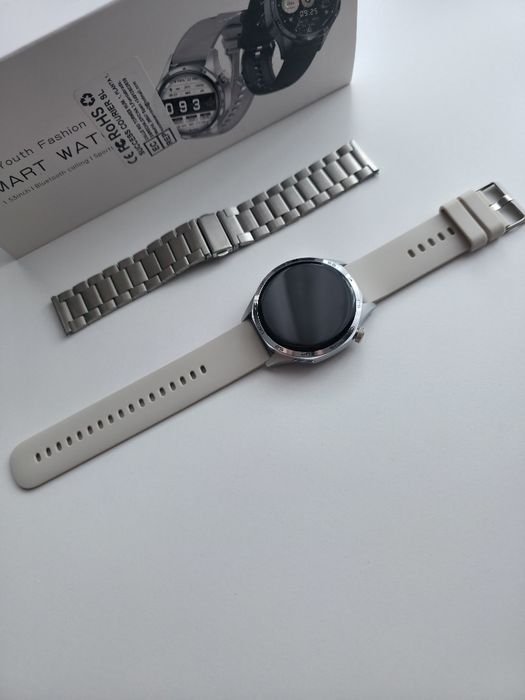 Smartwatch meski srebrny GT5 nowy