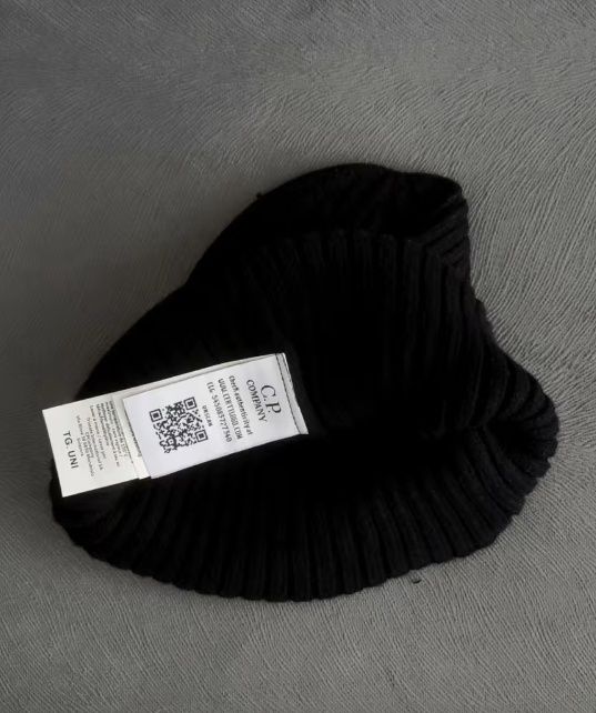 Шапка c.p company, сп компани