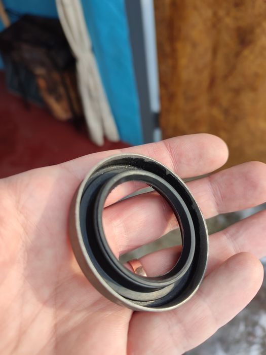 Втулки,сайлентблоки, резинки Ваз 2101-2107