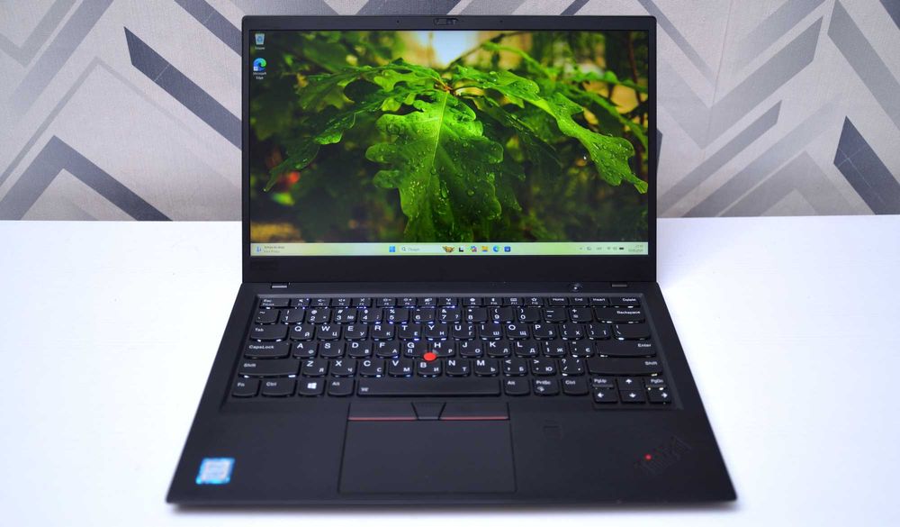 Lenovo ThinkPad X1 Carbon/ i5-8250U/ 256/512 SSD/ 8 RAM/ 14 FHD IPS / ноутбук