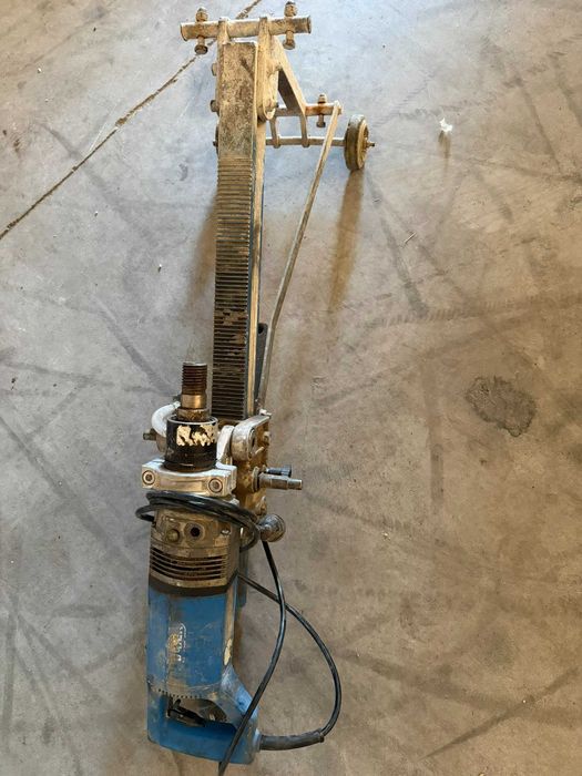 Wiertnica Tyrolit DME32MW-M3 ze statywem DRA 400- komplet