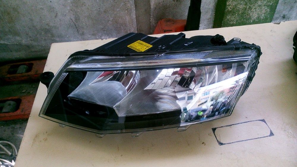 farol skoda fabia octavia superb kodiak yeti rapid