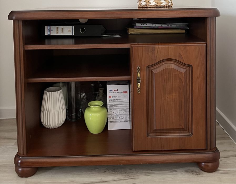 Szafka pod telewizor