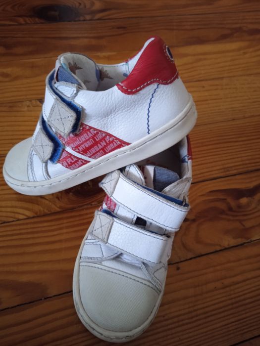 Дитячі шкіряні кросівки фірмиSHOESME