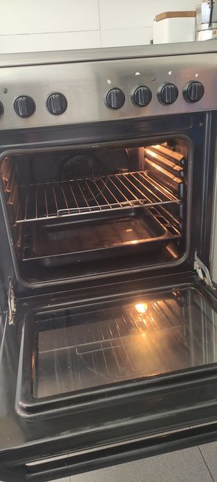 Fogão cozinha com placa