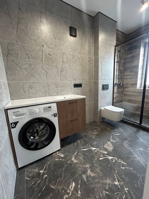 Стильна квартира з ремонтом в новобудові! Кременець!