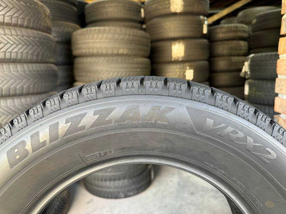шини зима 215/65 r16 Bridgestone Blizzak VRX2 Арктична липучка