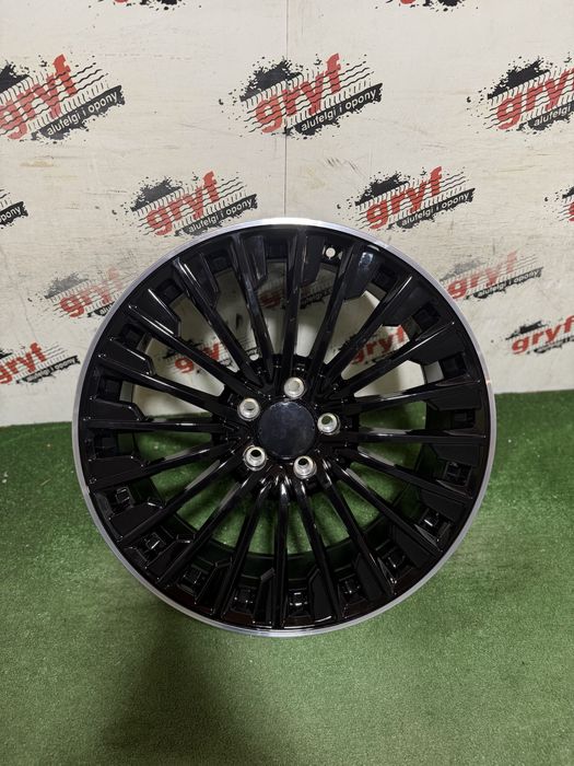 Komplet alufelg 5x112 19”
