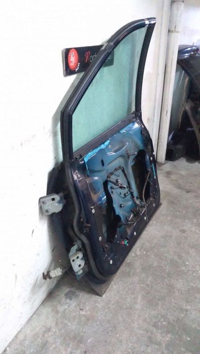 Porta Frente Dto Chrysler Voyager Iii (Rg, Rs)