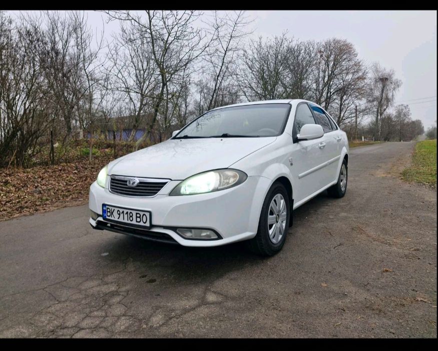 Здам в оренду автомобіль