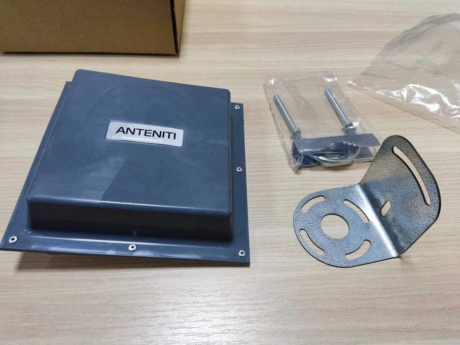Блэкаут Новая планшетная антенна  Anteniti 4G LTE MIMO 2×15 dbi
