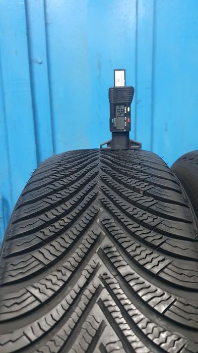 215/65 R17 Markowe opony zimowe Michelin ! Rok 2023
