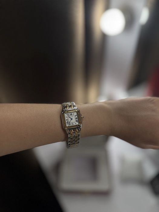 Часы женские Cartier 27  мм Кварцевые