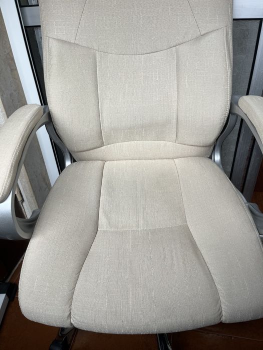 Cadeira Secretária Ergonómica XL em tecido bege