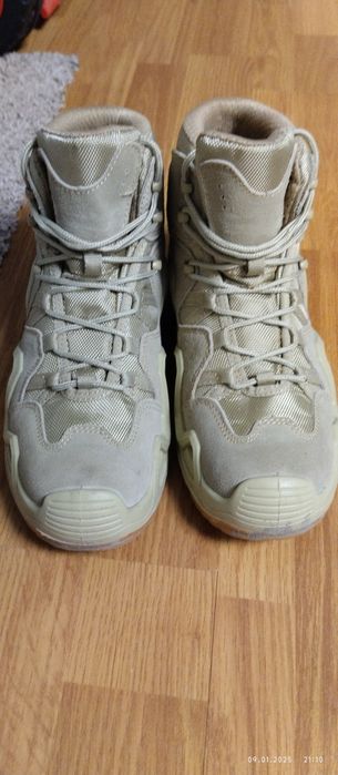 Продам берці нові