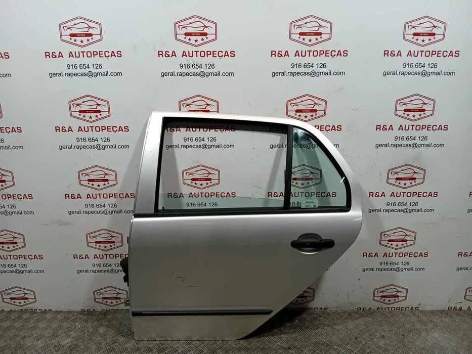 Porta Trás Traseira Esquerda Skoda Fabia Carro 1 Original