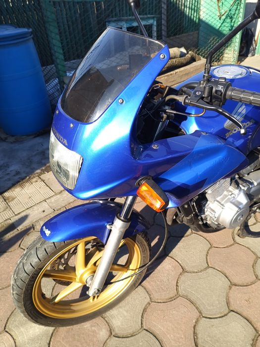 Мотоцикл Honda cb 500 s