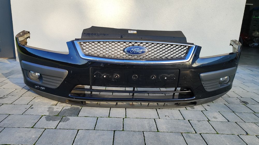 Zderzak przedni przód Ford Focus MK2 DA3