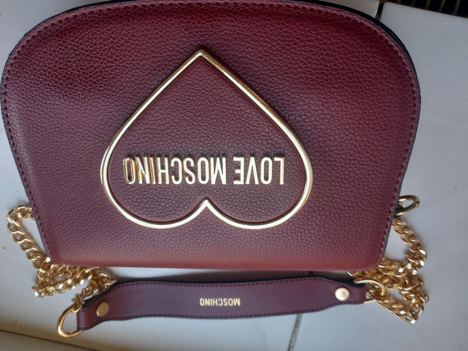 Nowa torebka  – styl Love Moschino