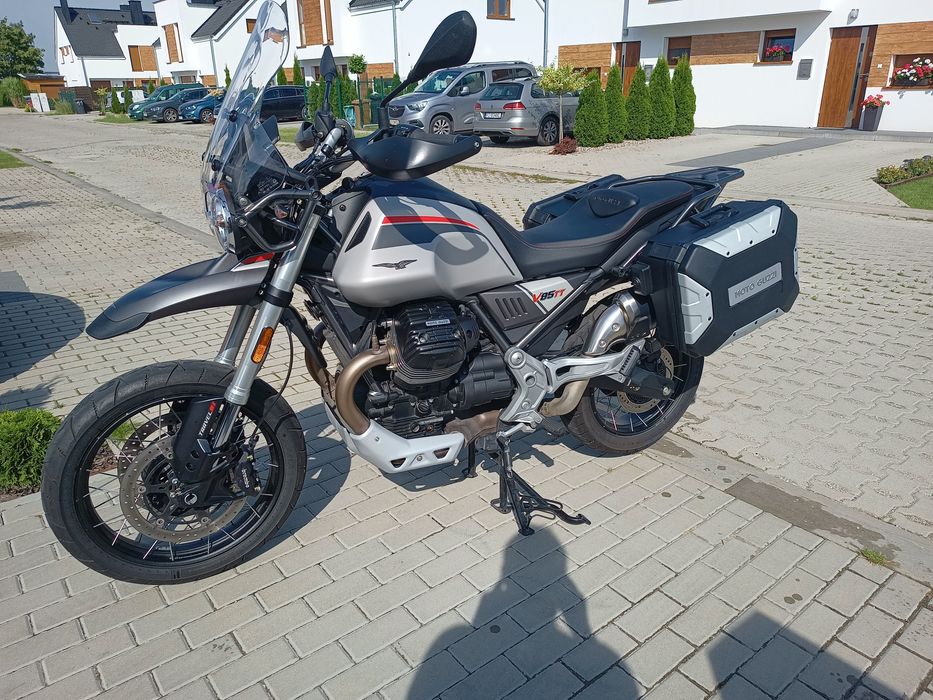 Moto guzzi v85TT salon PL