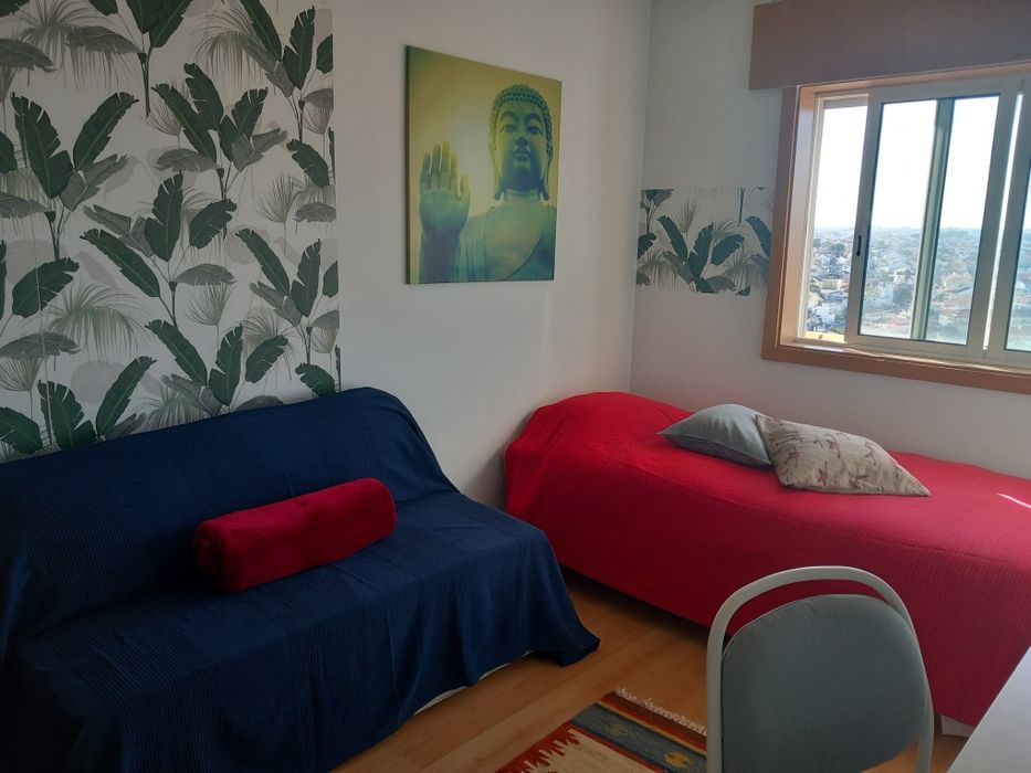 390 euros , excelente vista em santa marta