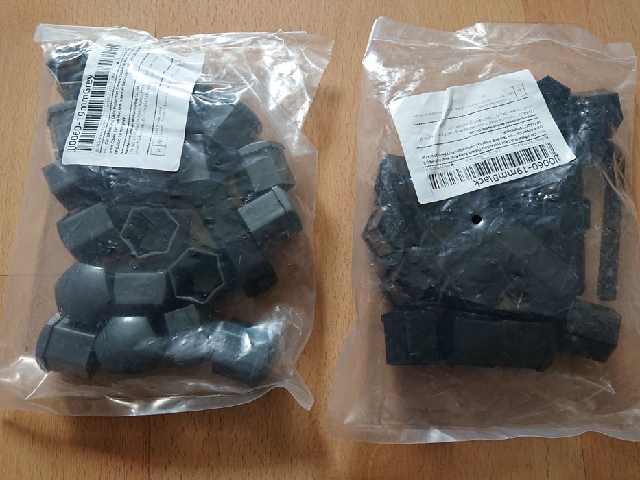 Tampas protecçao porca rodas carros novas com ferramenta por tirar