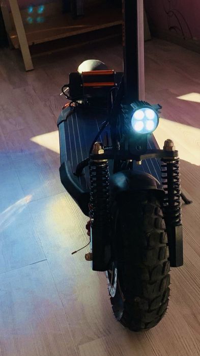 Самокат в идеале почти новый