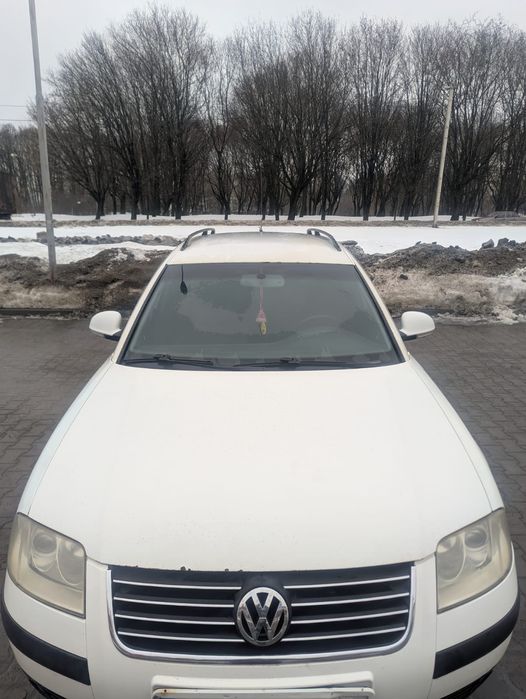 Volkswagen Passt(B5+)