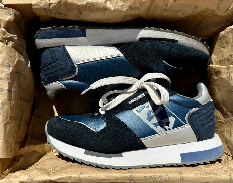 Sneakersy Napapijri 37