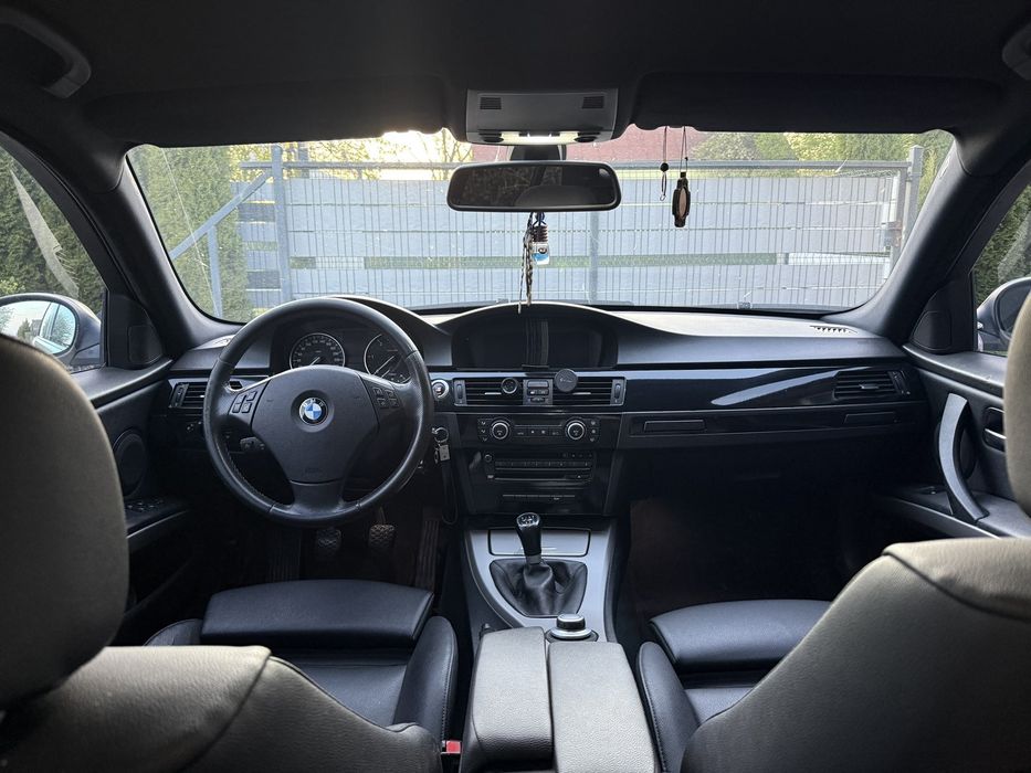 BMW E91 2.0D 177KM