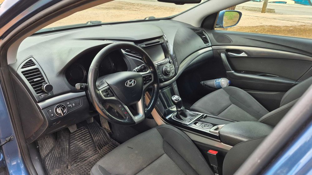 Hyundai i40 CW Tecno 136cv full extras