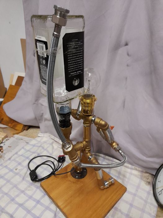 Suporte garrafas de acessórios de canalização