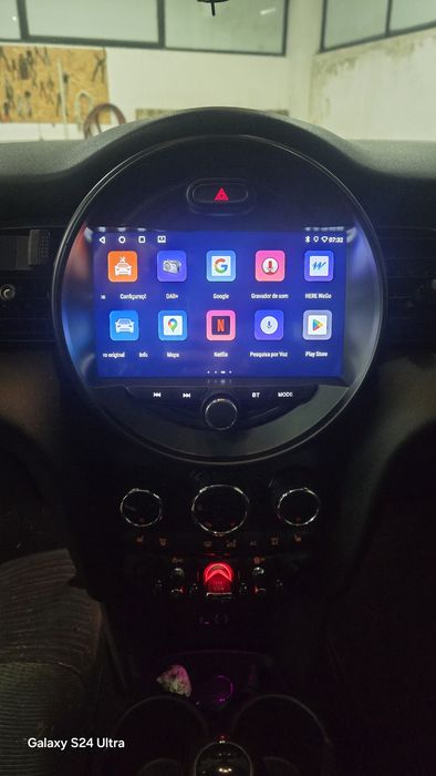 Rádio Mini F55 F56 Android 14 (Novo)