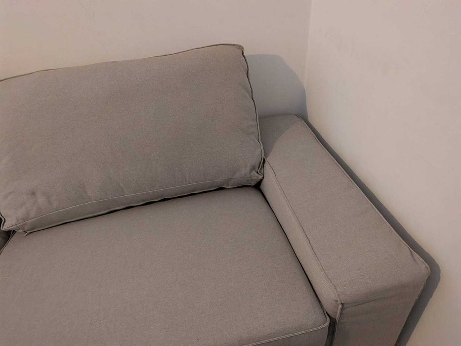 Sofá kivik 3 lugares do IKEA,