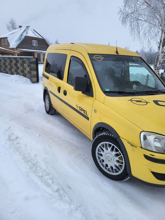 Opel combo  C ( рестайлінг)