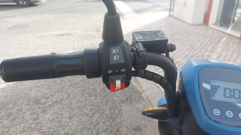 Moto Eléctrica S/carta como nova