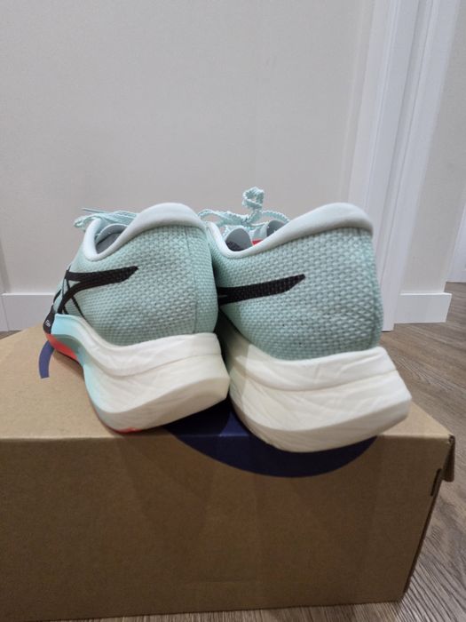 Asics Metaspeed Sky Paris