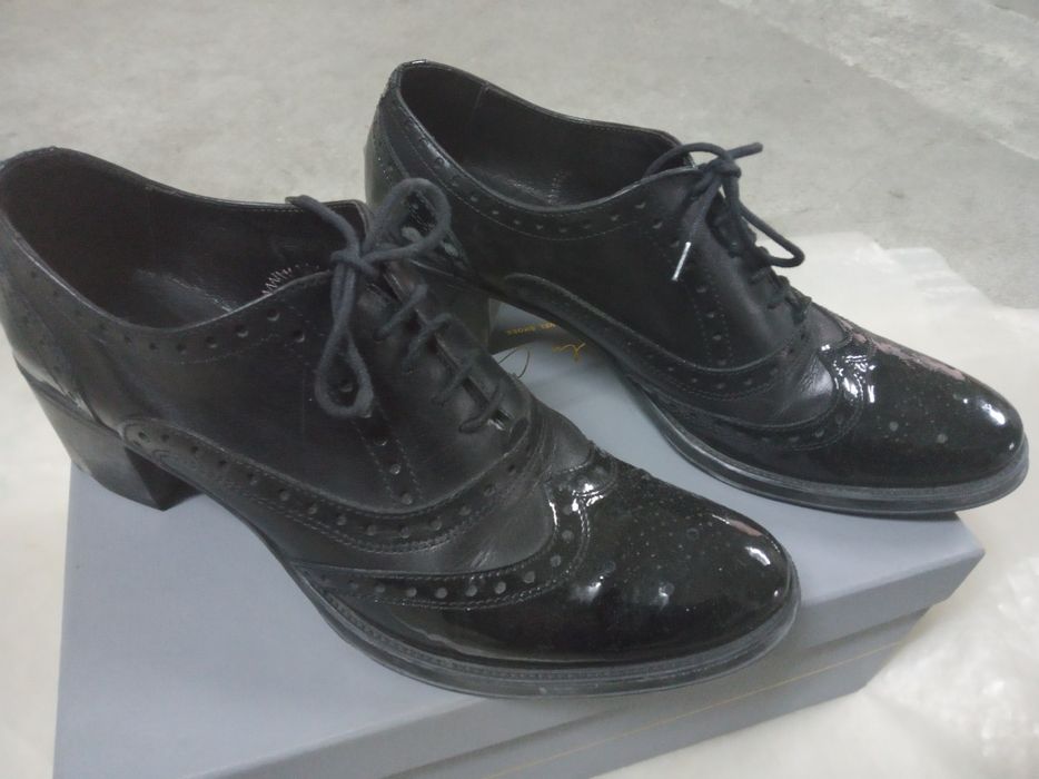 3 Pares - SAPATOS DE SENHORA ( n.* 37 )