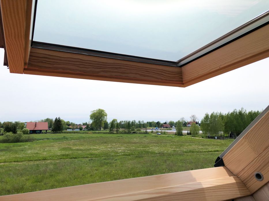 Apartamenty nad jeziorem z prywatną plażą