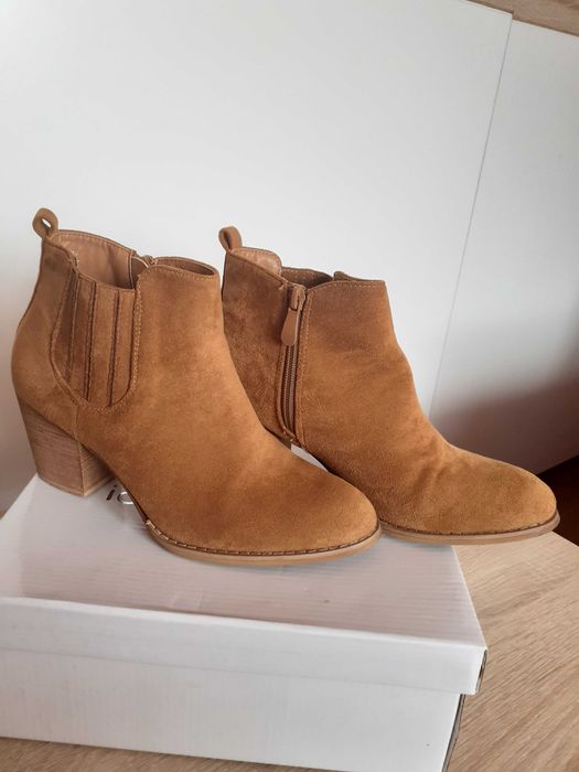 Botki kamelowe niskie