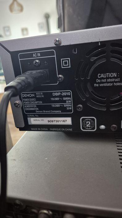 Odtwarzacz CD/DVD Blu-ray Denon DBP-2010